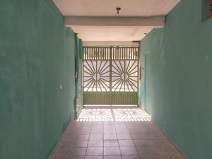 Image 1 - 918884