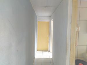 Image 8 - 918884