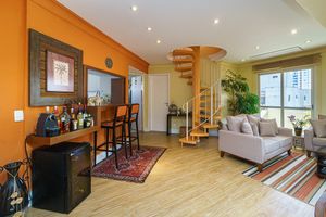 Image 3 - 918888