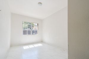 Image 19 - 918892