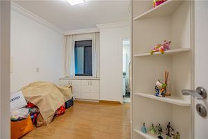 Image 39 - 918895