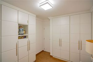 Image 31 - 918895