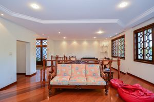 Image 3 - 918908