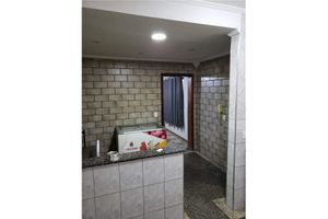Image 15 - 918909