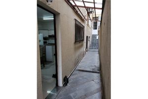 Image 19 - 918909
