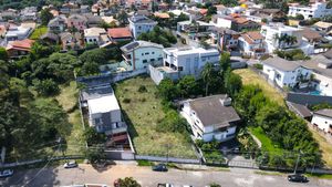 Image 5 - 918910