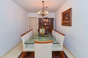Image 3 - 918923