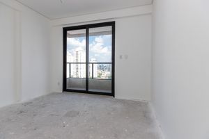 Image 10 - 918924