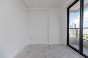 Image 14 - 918924
