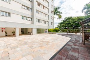 Image 3 - 918937