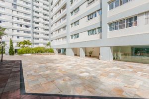 Image 34 - 918937