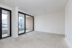 Image 1 - 918939