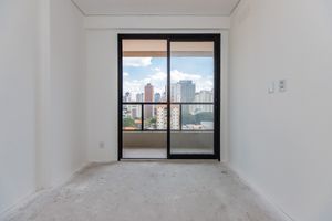Image 16 - 918939