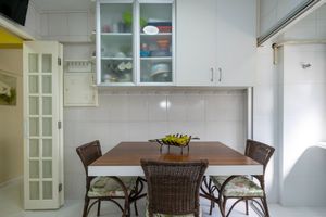 Image 11 - 918942
