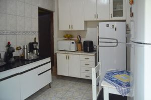 Image 6 - 918947