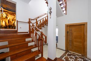 Image 0 - 918958