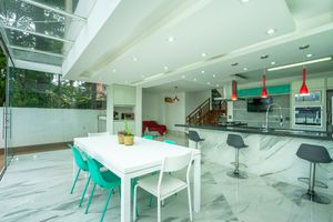 Image 13 - 918958