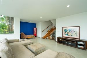 Image 41 - 918958