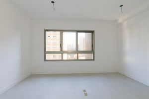 Image 7 - 918966