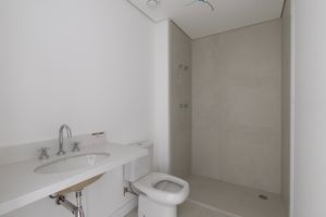 Image 10 - 918966