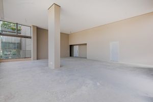Image 7 - 918972