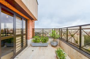 Image 3 - 918974