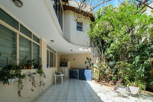 Image 15 - 918985