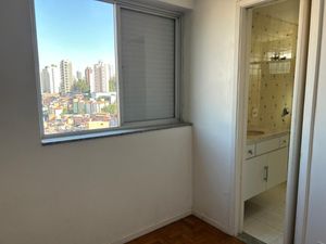 Image 13 - 918987