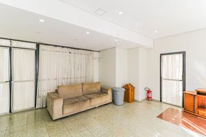 Image 38 - 918994