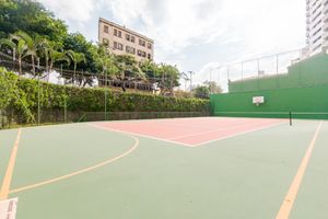 Image 68 - 918995