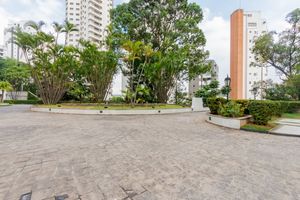 Image 77 - 918995