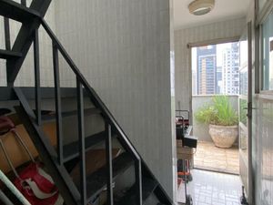 Image 15 - 919003