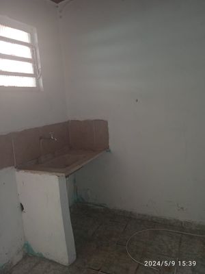 Image 30 - 919004