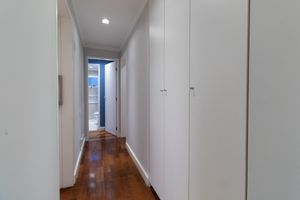 Image 18 - 919015