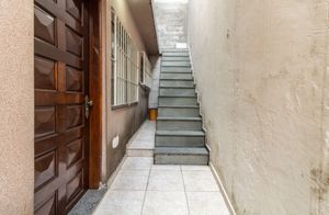 Image 24 - 919018