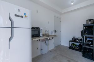 Image 15 - 919019