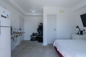 Image 16 - 919019