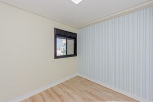 Image 31 - 919022