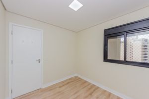 Image 33 - 919022