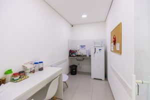 Image 13 - 919034