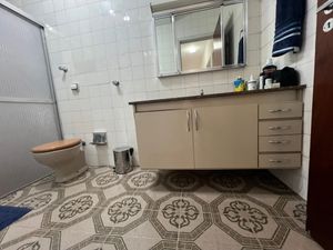 Image 19 - 919067