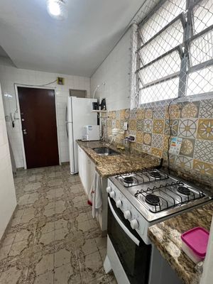 Image 13 - 919067