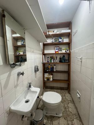 Image 24 - 919067