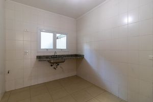 Image 5 - 919076