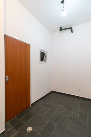 Image 16 - 919076