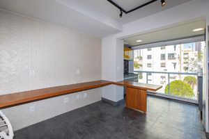 Image 7 - 919078