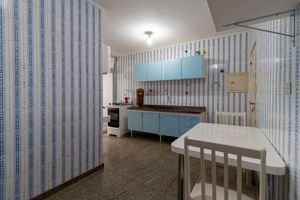 Image 14 - 919084