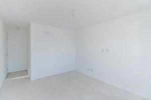 Image 17 - 919086