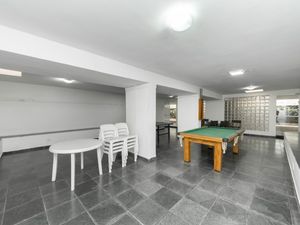 Image 30 - 919101