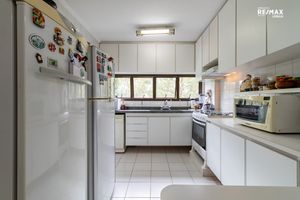 Image 16 - 919120